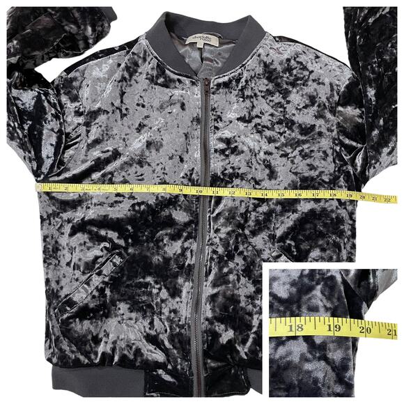 Charlotte Russe Velvet Bomber Jacket - Gray - Medium - Picture 3 of 11